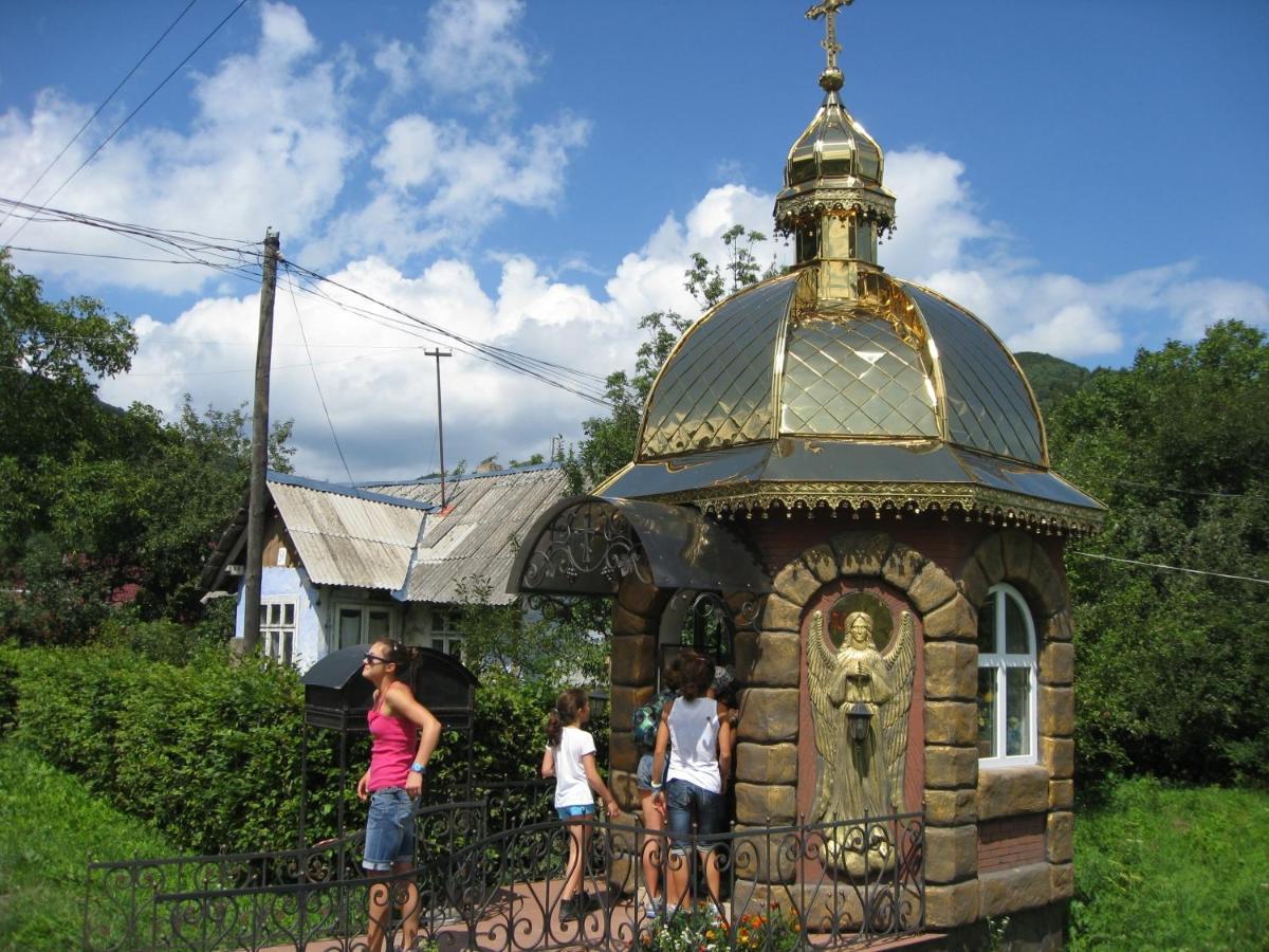 Sadyba Karpatskyi Vedmid Cosău Cameră foto